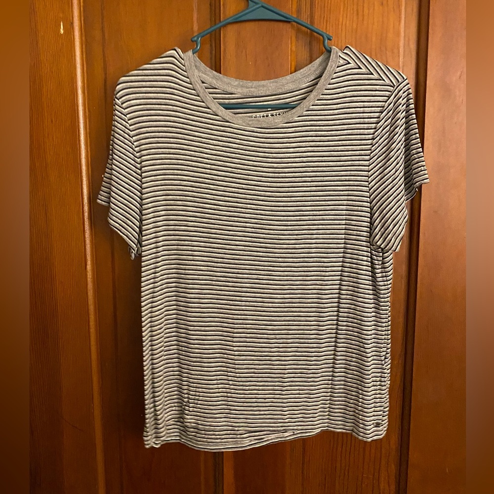 AE STRIPPED CROP TSHIRT